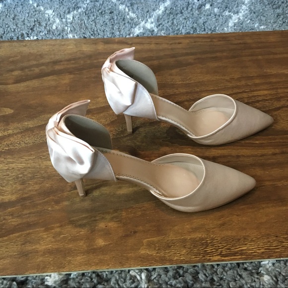 Journee Collection Tanzi heels 12 - Picture 3 of 6